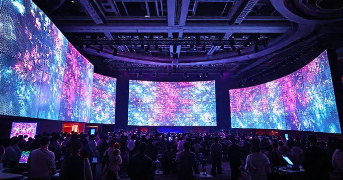 Transforme Seu Evento com Painéis de LED Curvos